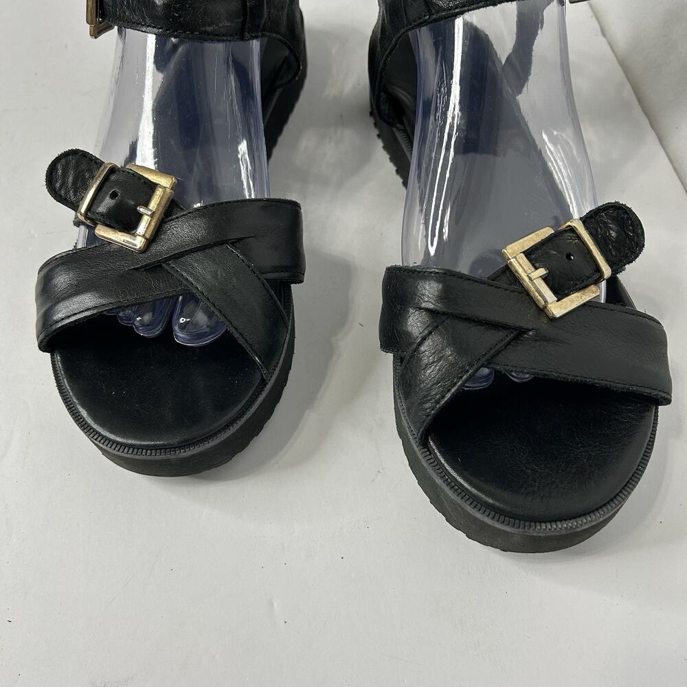 Miz Mooz Nuovo Strappy Black Leather Platform Sandals EU 40 Sz 10 Gold Buckle - Picture 3 of 7